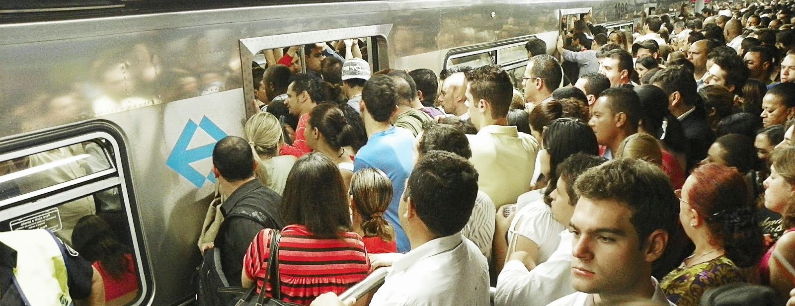 embarque-dificil-plataforma-se-lotada